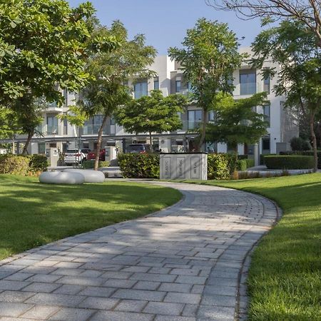 Stay By Latinem Luxury 2Br Holiday Home Cv B2513 Near Burj Khalifa Dubai Exterior foto