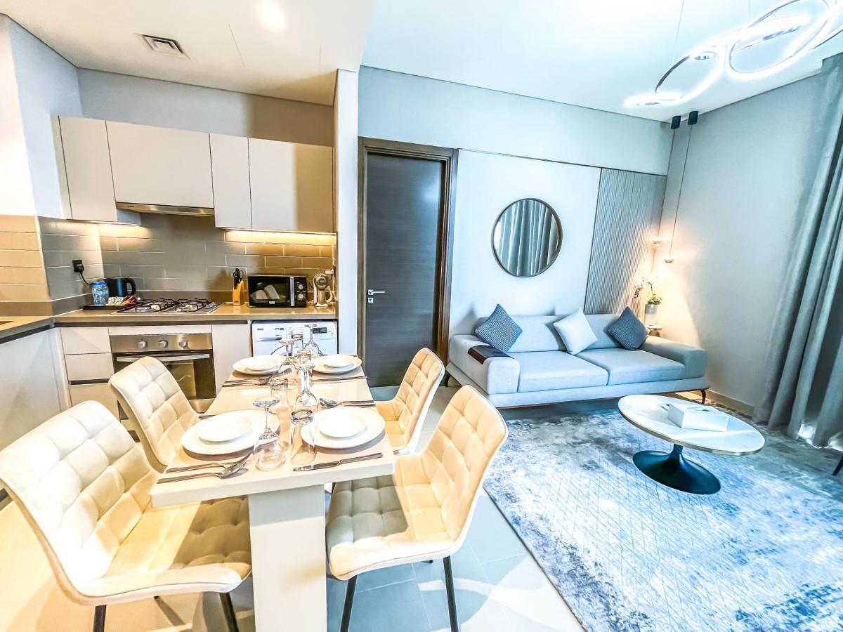 Stay By Latinem Luxury 2Br Holiday Home Cv B2513 Near Burj Khalifa Dubai Exterior foto